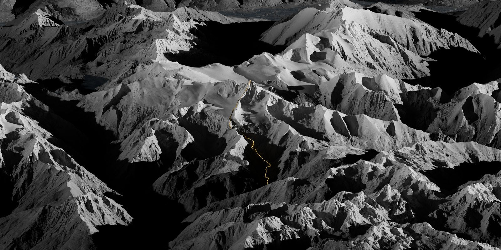 Beispiel Großglockner: der Blick von oben mit Route in Gold